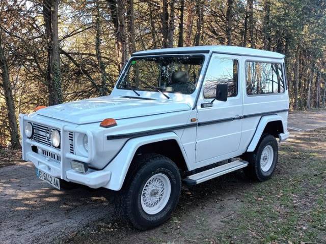Mercedes-Benz 280 GE (SWB)