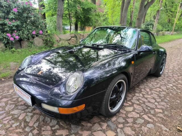 Porsche 911 Carrera