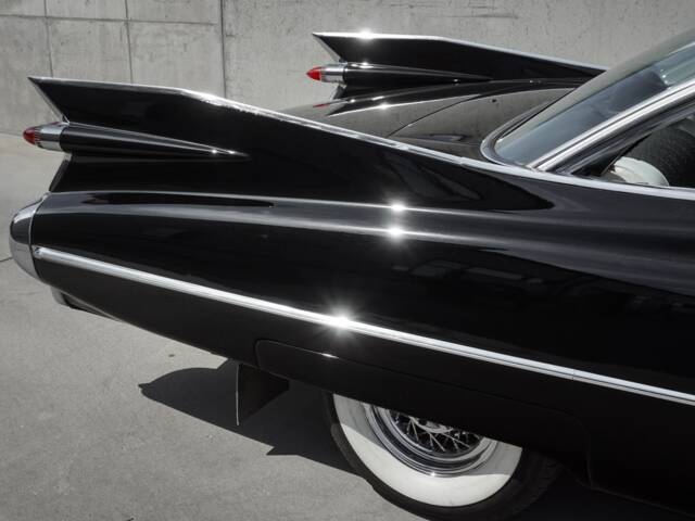 Cadillac Coupe DeVille