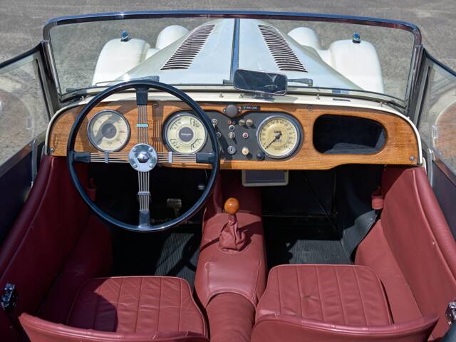Morgan Plus 4