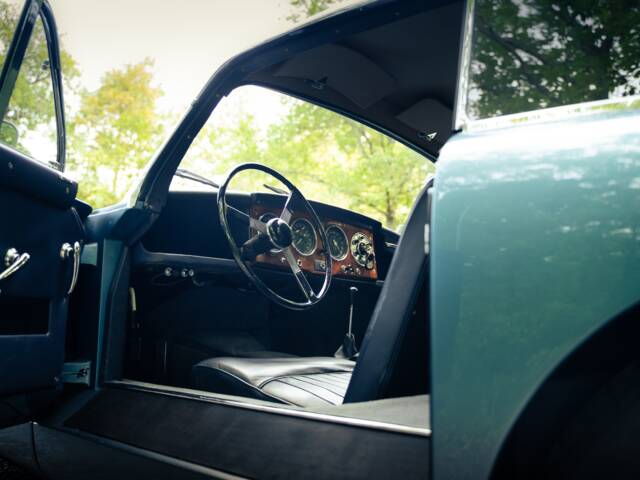 Aston Martin DB 2/4 Mk I