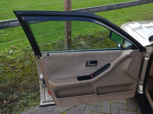 Audi 90 - 2.3E - 90