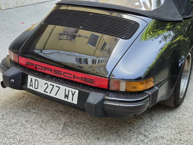 Porsche 911 Carrera 3.2