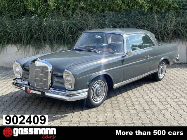 Afbeelding 1/15 van Mercedes-Benz 220 SE b (1962)