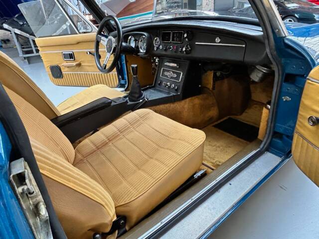 MG MGB GT