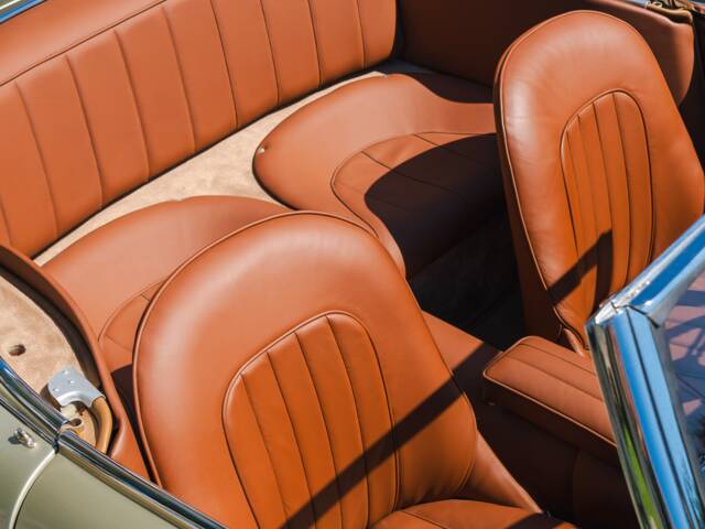 Austin-Healey 3000 Mk II (BJ7)