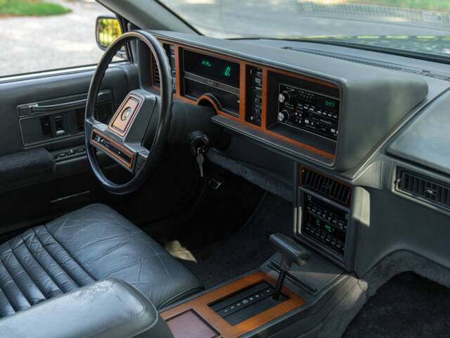 Cadillac Seville