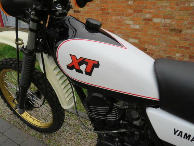 Yamaha XT 250