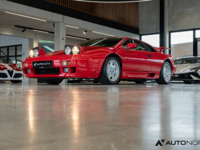 Lotus Esprit SE