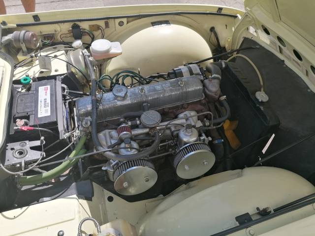 Triumph TR 6