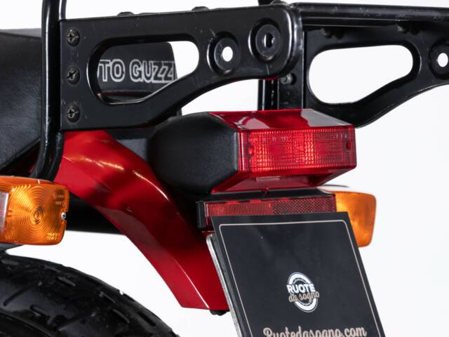 Moto Guzzi 850 LeMans