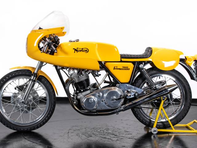Bild 1/50 von Norton DUMMY (1971)