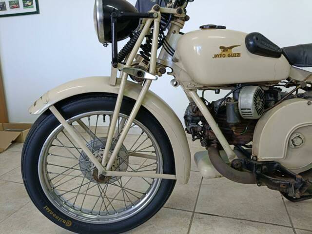 Moto Guzzi Superalce
