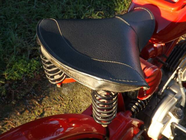 Moto Guzzi Cardellino 75