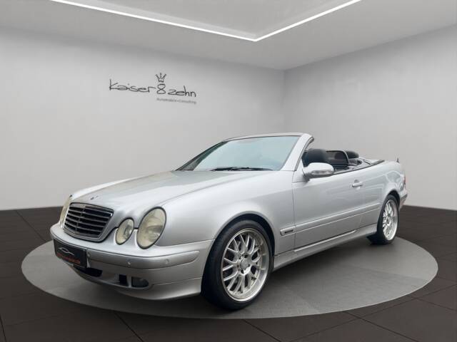 Afbeelding 1/23 van Mercedes-Benz CLK 200 Kompressor (2001)