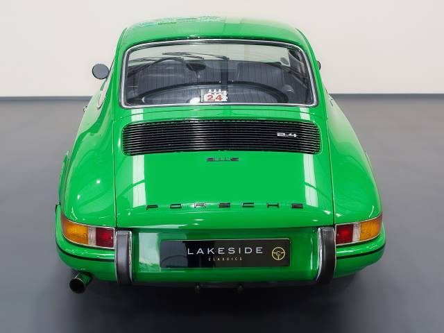 Porsche 911 2.4 S