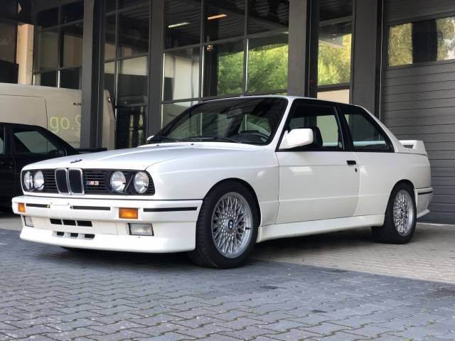 Image 1/27 de BMW M3 (1987)