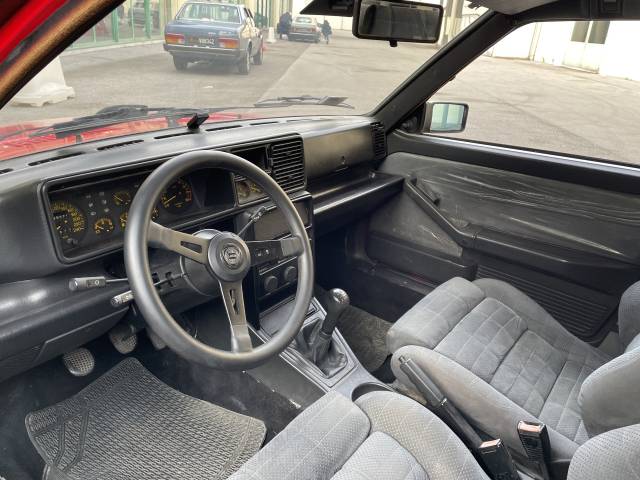 Lancia Delta 1.6 HF