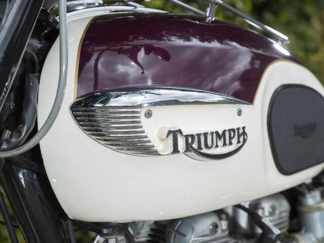 Triumph Bonneville T120TT