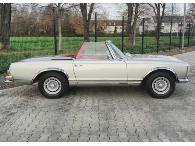 Mercedes-Benz 280 SL