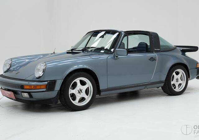 Immagine 1/15 di Porsche 911 Carrera 3.2 (1984)