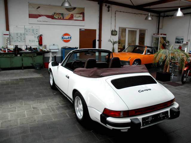 Porsche 911 Carrera 3.2