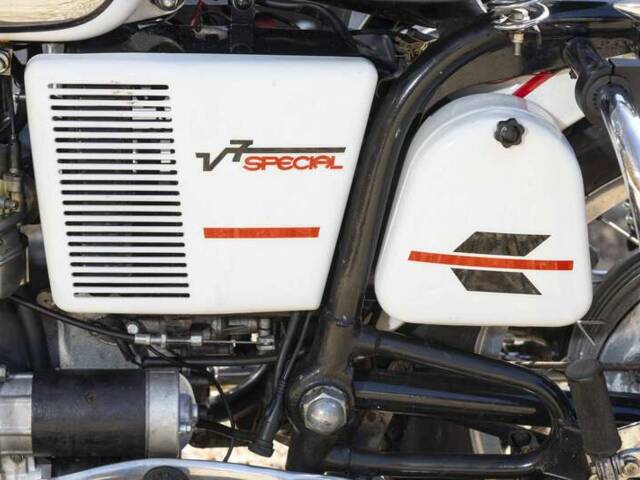 Moto Guzzi V 7 Special