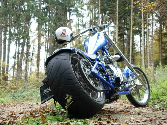 Harley-Davidson 1450 Custom