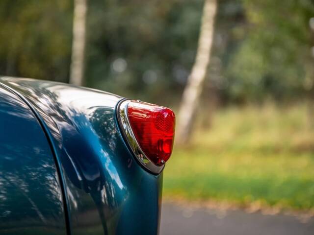 Aston Martin DB 2/4 Mk II