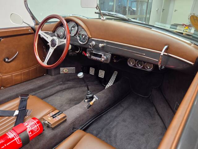 Porsche 356 Carrera Speedster Tribute
