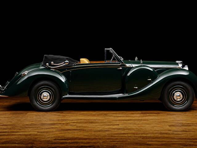 Lagonda V12 DHC