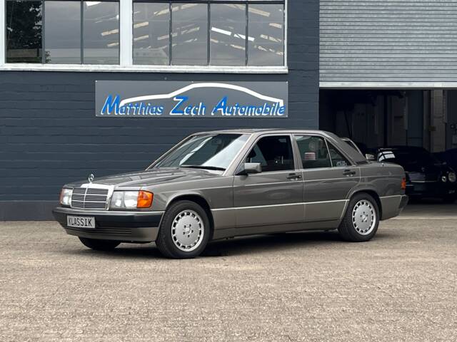 Bild 1/48 von Mercedes-Benz 190 E 2.3 (1991)