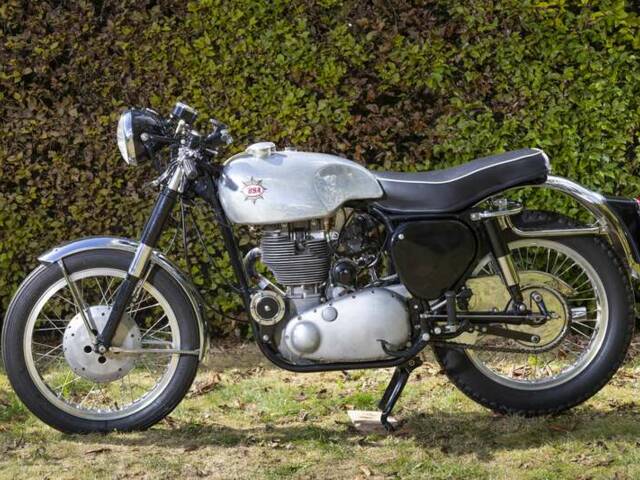 BSA DB 34 Gold Star