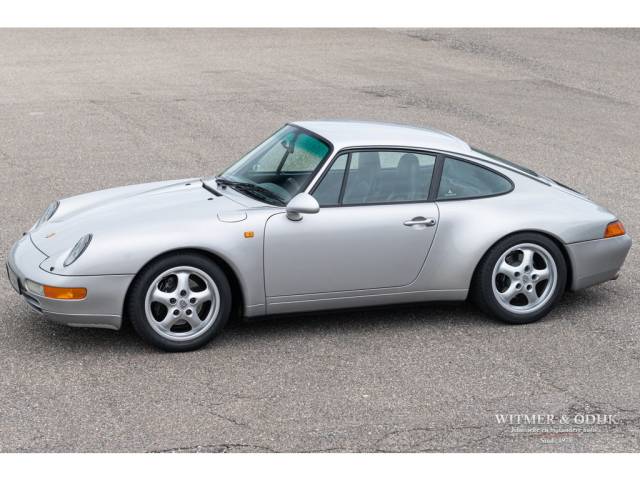 Porsche 911 Carrera