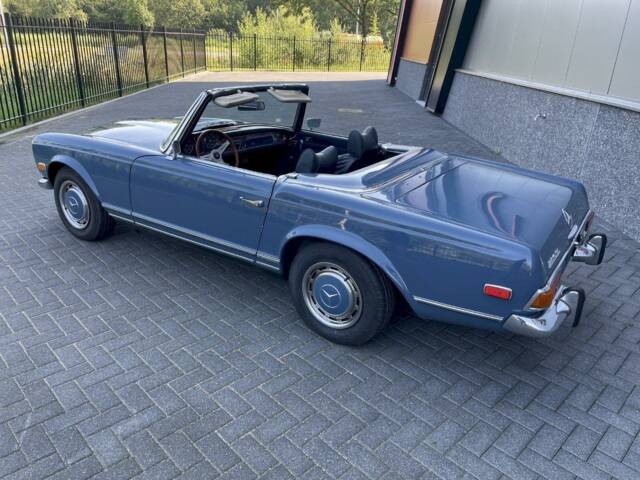 Mercedes-Benz 280 SL