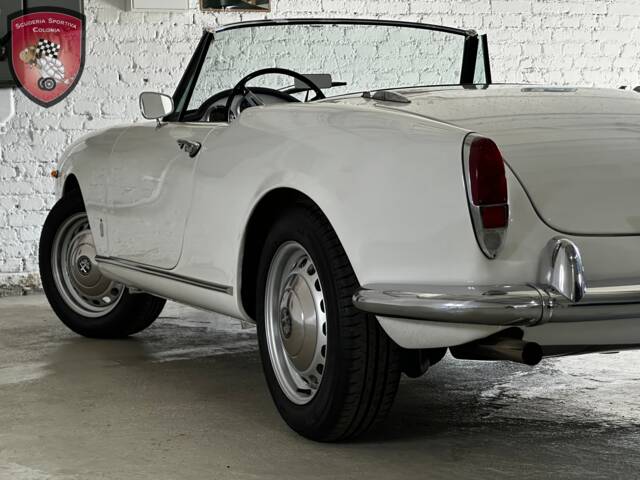 Alfa Romeo Giulia 1600 Spider Veloce
