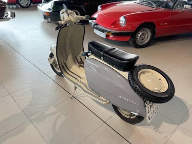 Piaggio Vespa 150