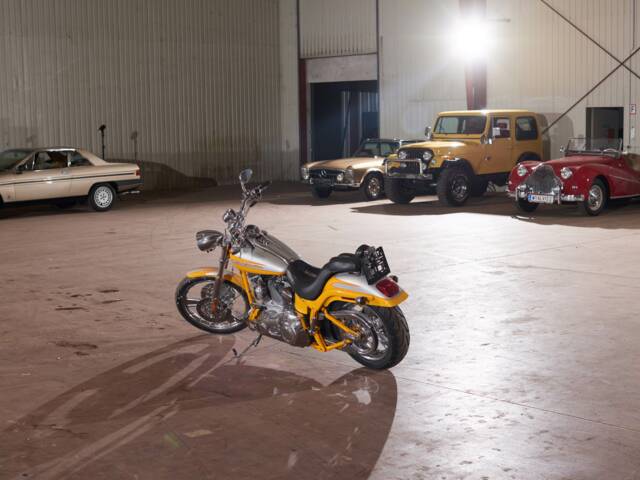 Harley-Davidson FXSTD-SE2 Screamin’ Eagle Softail Deuce CVO
