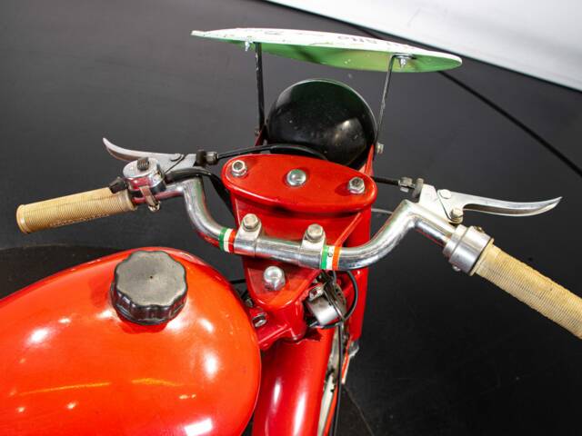 Moto Guzzi Motoleggera 65