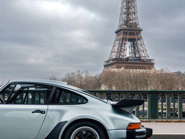 Porsche 911 Turbo 3.3