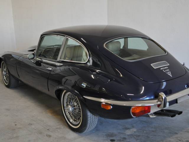 Jaguar E-Type V12 (2+2)