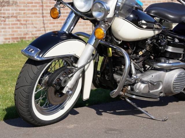 Immagine 1/19 di Harley-Davidson DUMMY (1982)