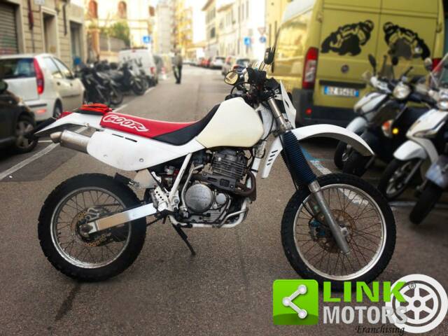 Imagen 1/10 de Honda DUMMY (1992)