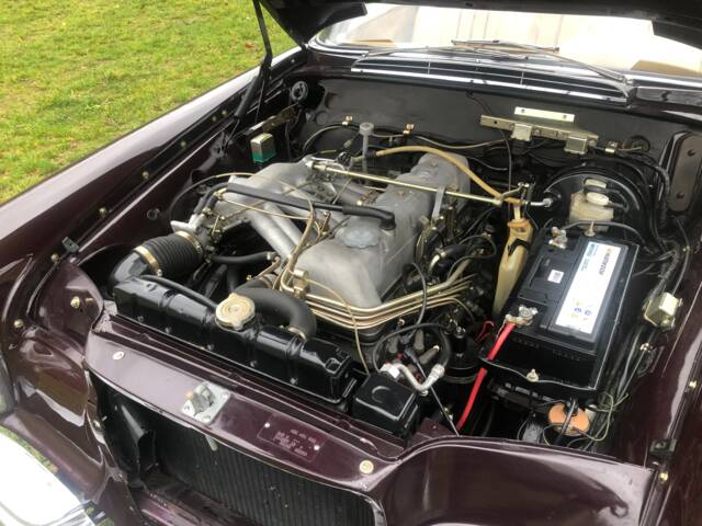 Mercedes-Benz 280 SE