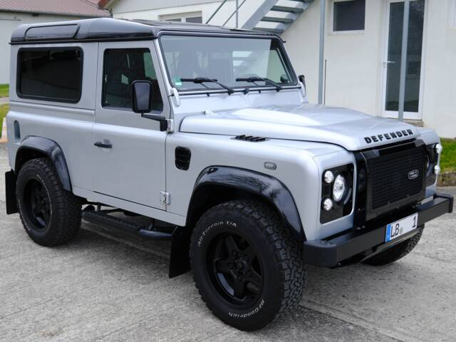 Bild 1/19 von Land Rover Defender 90 (2015)
