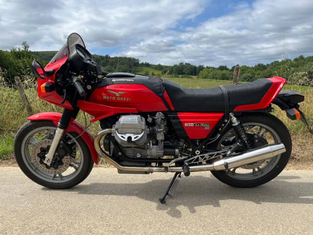 Moto Guzzi 850 LeMans III