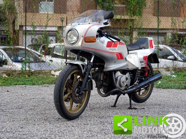 Bild 1/8 von Ducati DUMMY (1981)