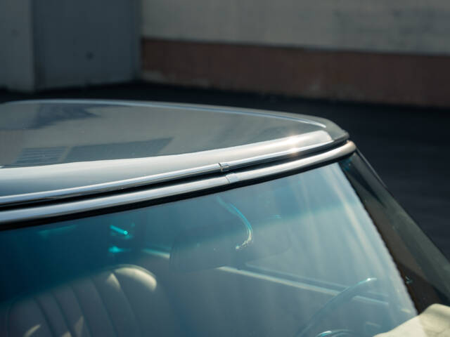 Mercedes-Benz 280 SL