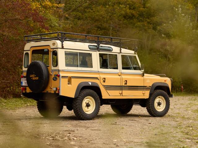Land Rover 110