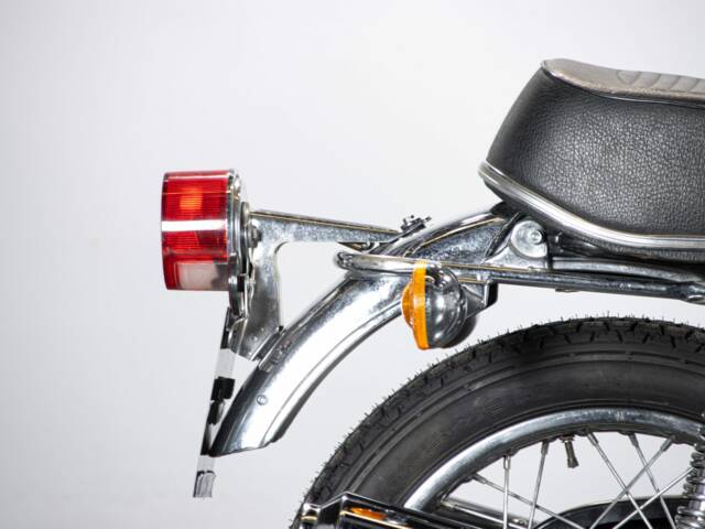 Yamaha TX 500